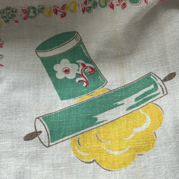 vintage small tablecloth - Picture 4 of 8